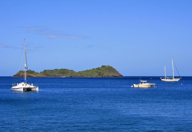  Beautiful view of Pigeon islets