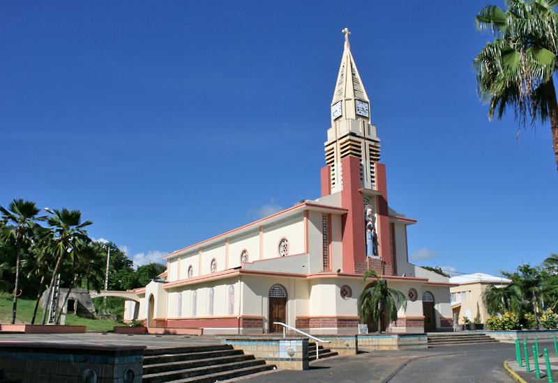 St. Anne's Church, Guadeloupe. Rigorous symmetry of Ali Tur style