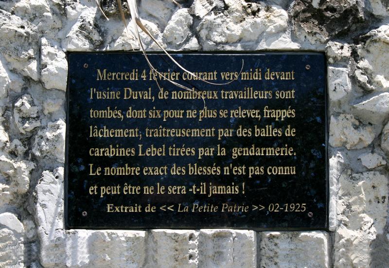  Extract from “La petite Patrie“, on one of the commemorative plaques