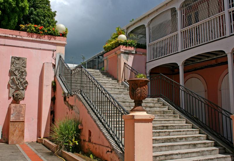  Pointe-à-Pitre, Lycée Carnot, monumental staircase