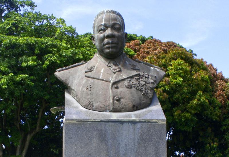 Félix Eboué - Pointe-à-Pitre, Guadeloupe. Bronze bust
