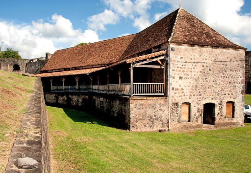 Guadeloupe - Basse-Terre, Fort Delgrès, view of the barracks from the north bastion