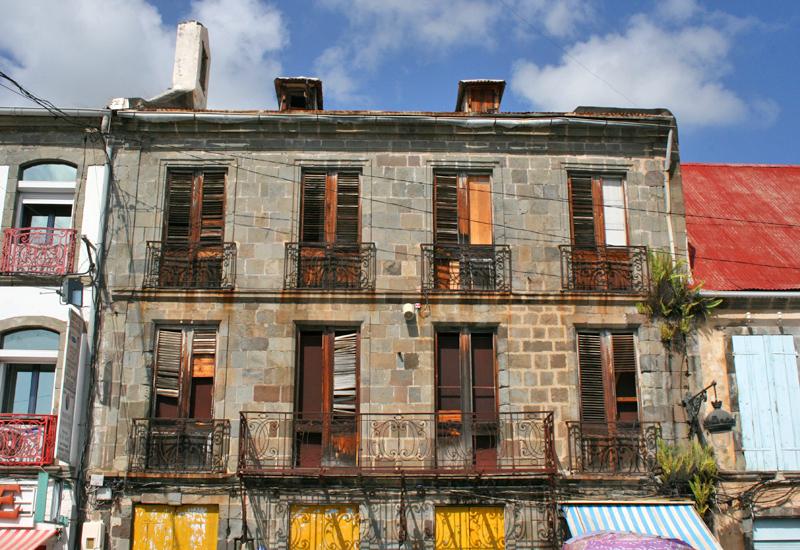  Maison Chapp, a building in volcanic stones